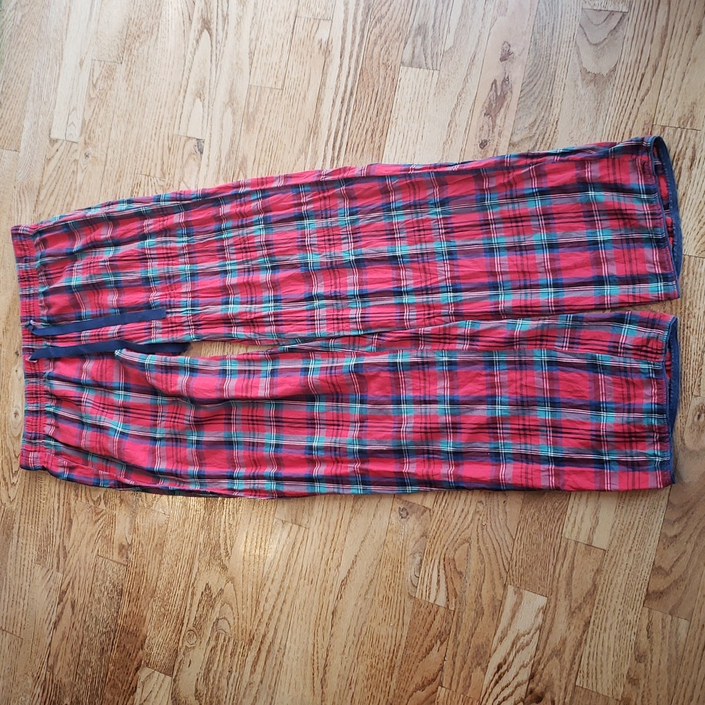 (S) Victoria's Secret Plaid Casual Loose Pajamas Loungewear Festive Holiday